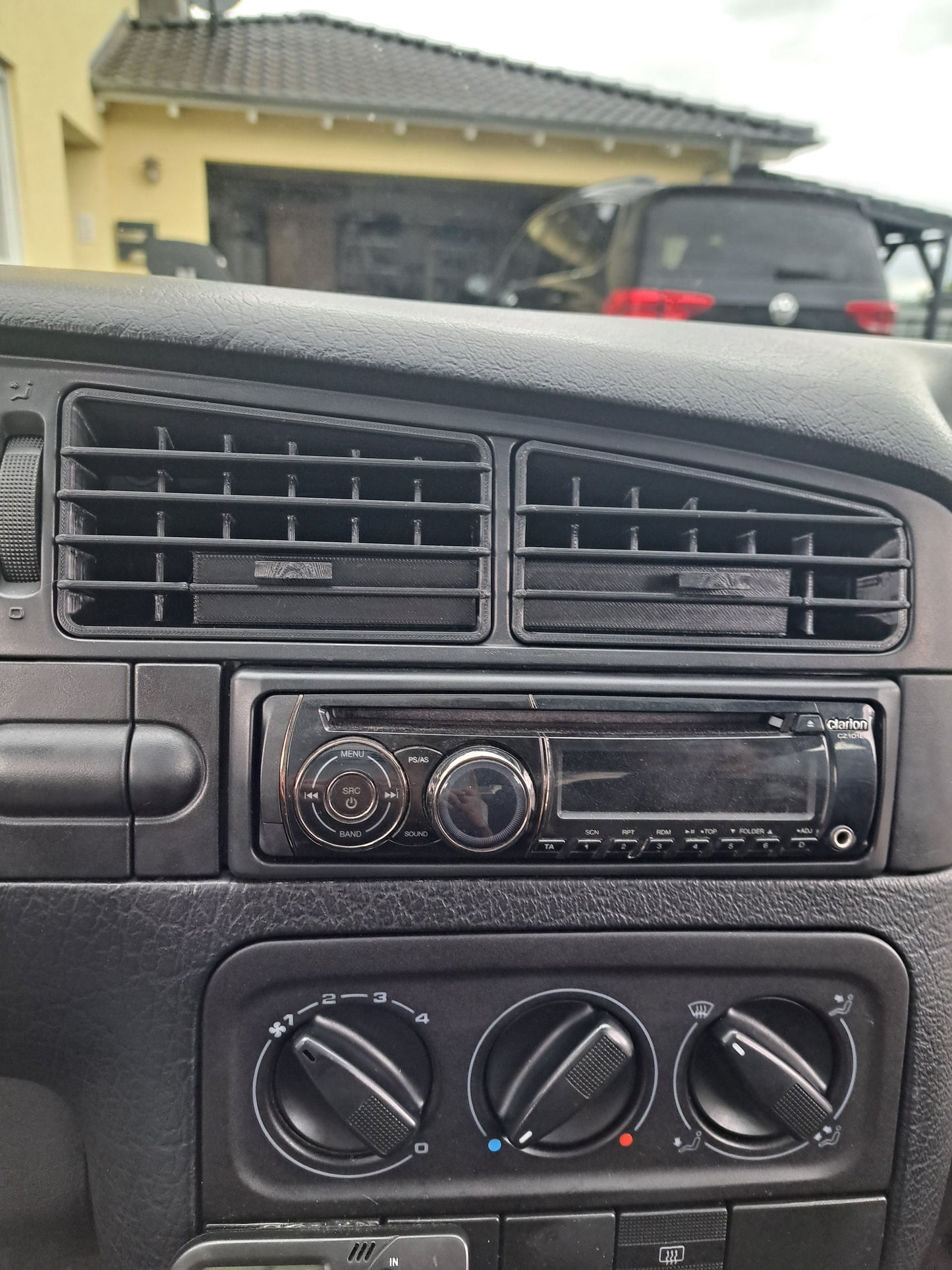 VW Golf3/ Vento Getränkehalter Lüftung