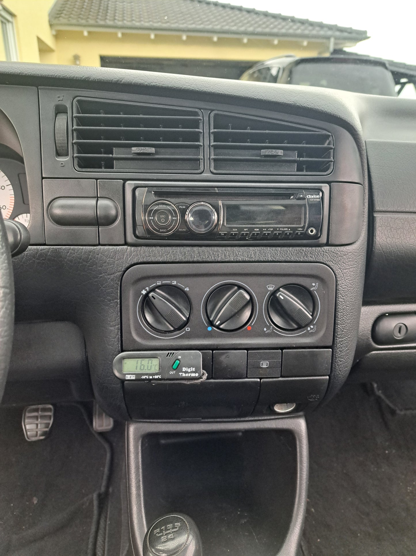 VW Golf3/ Vento Getränkehalter Lüftung