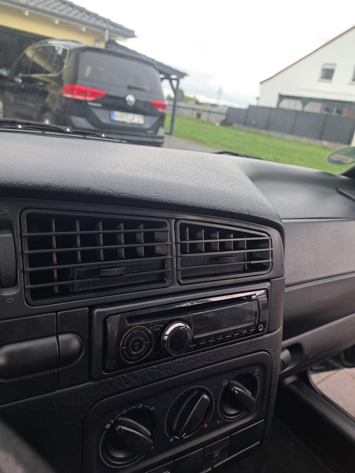 VW Golf3/ Vento Getränkehalter Lüftung