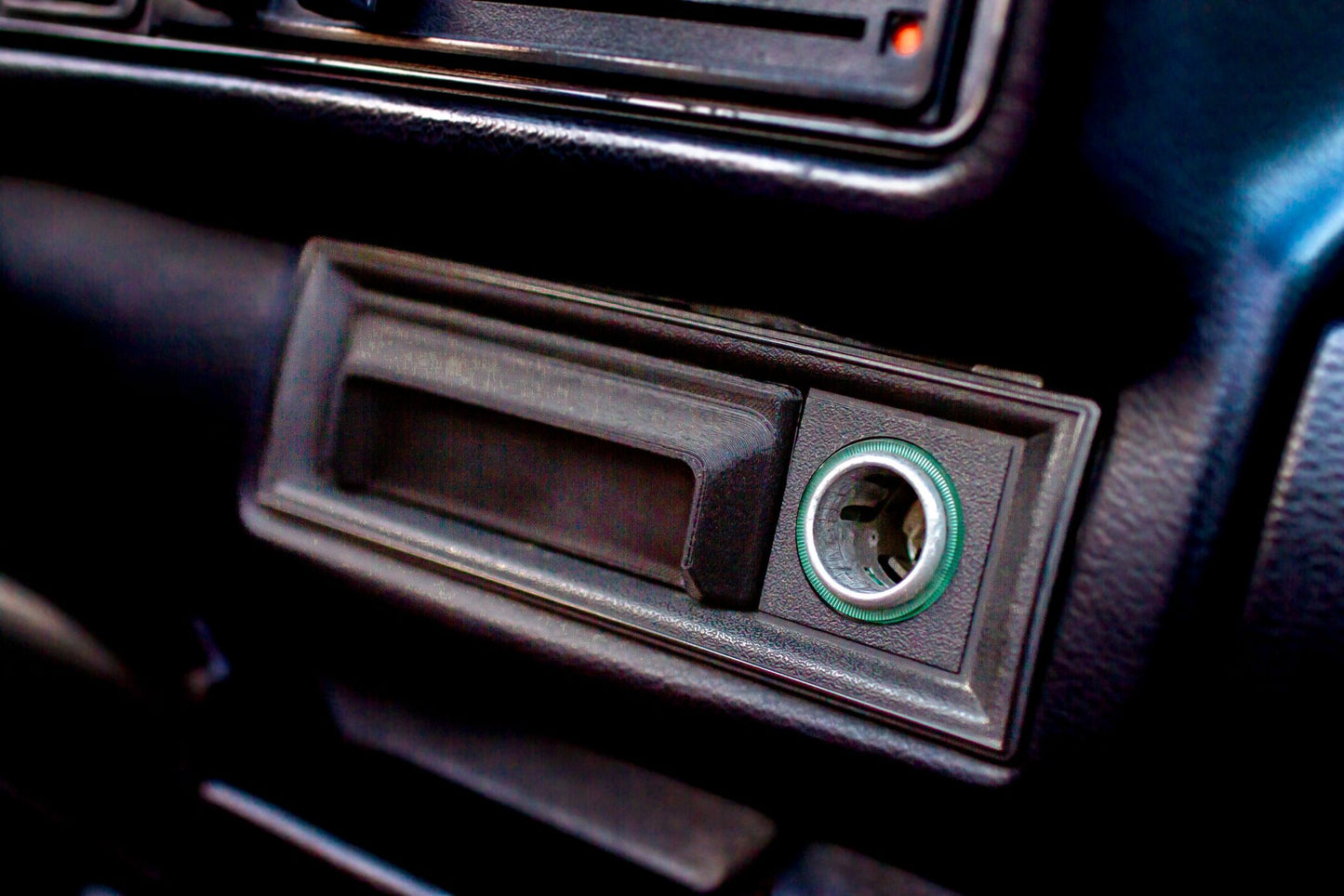 VW Golf MK 1 Cabrio Getränkhalter
