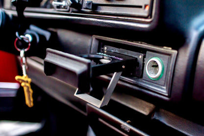 VW Golf MK 1 Cabrio Getränkhalter